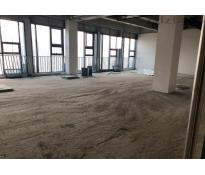 绿地金融中心写字楼中等装修485㎡