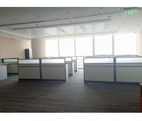 盈科中心写字楼中等装修280㎡