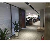 新华国际广场写字楼中等装修1500㎡