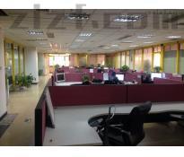 摩码大厦写字楼中等装修321㎡